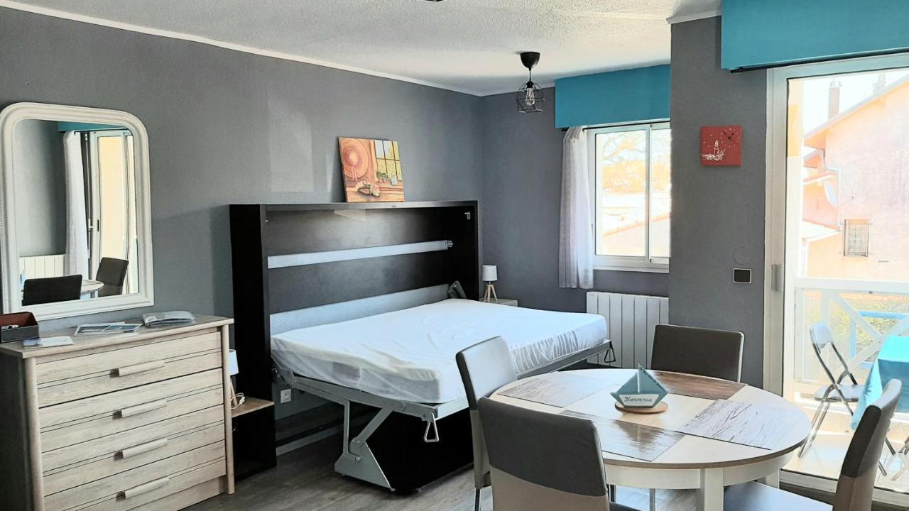 Le Petit Bleu De Didonne 28M2 150 M De La Plage Avec Balcon Saint-Georges-de-Didonne Eksteriør bilde